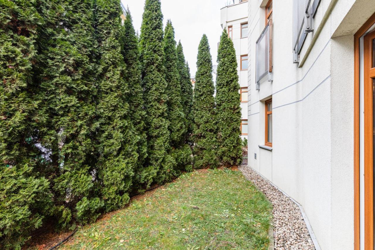 Appartamento Superapart Wilanowska 7, "Pet-Friendly With Elevator & Parking" Varsavia Esterno foto